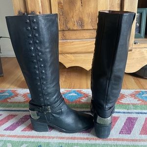 Donald J Pliner tall leather boots black sz 8